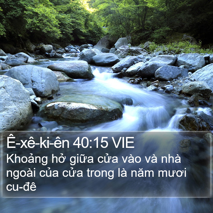 Ê-xê-ki-ên 40:15 VIE Bible Study